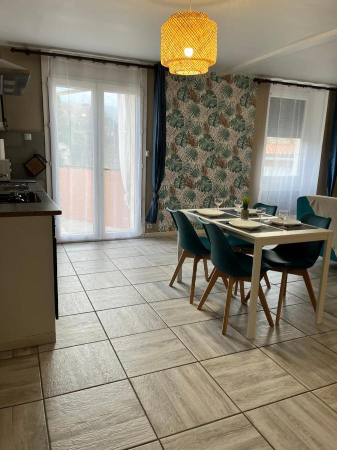 Le Cosy En Coeur De Ville Prades  Eksteriør billede